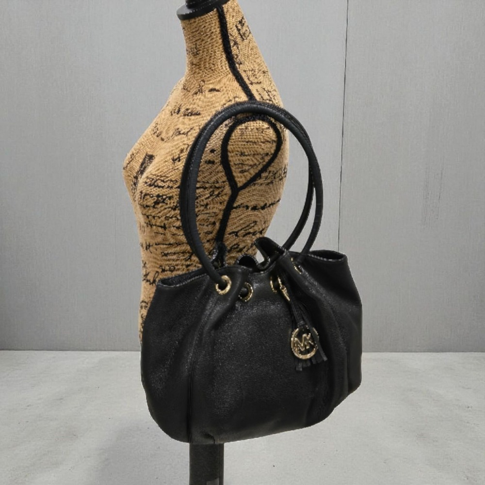 Michael Kors Large Ring Tote Pebbled Black Leather Shoulder Bag Gold MK Charm VG